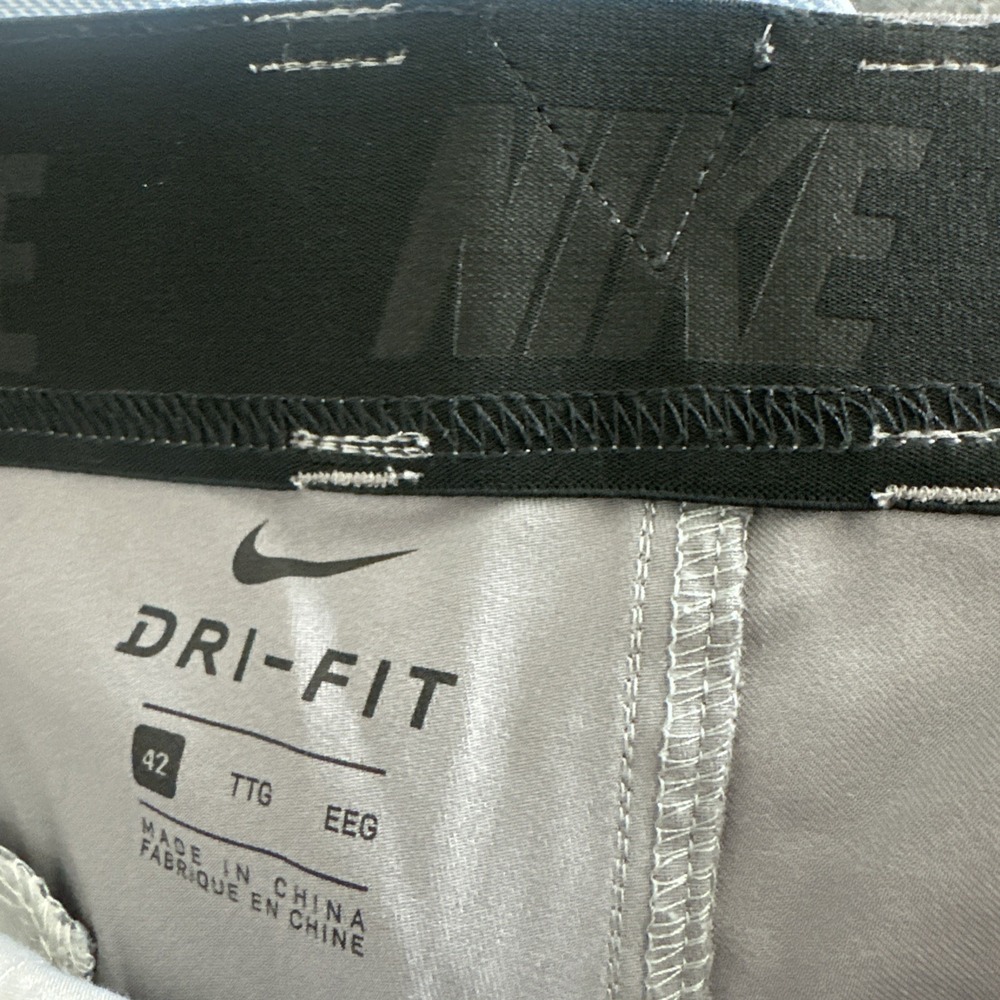 Nike Golf Shorts Standard Dri-Fit Gray Pockets Stretch Men's Size 42 - Picture 9 of 9